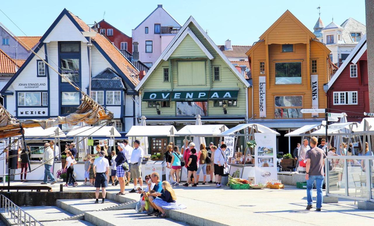 Practical Basement Apt With All Home Comforts Close To City Centre Stavanger Eksteriør bilde